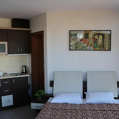 Persani Hotel-free Parking 2* Sluneční pobřeží