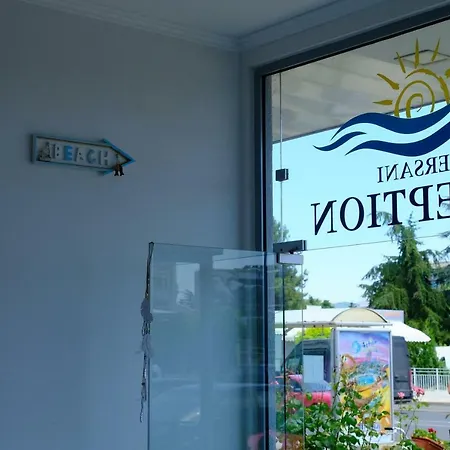 Отель Persani 2*